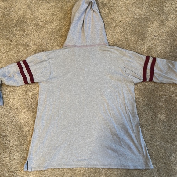 Women’s Mississippi State shirt - Picture 5 of 6